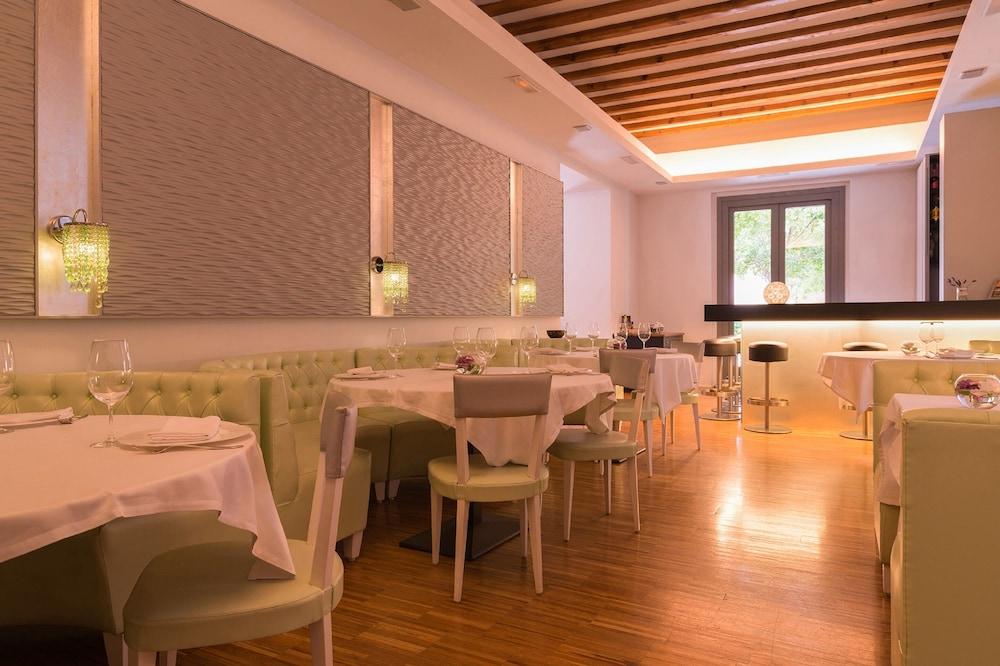 Hotel Spa La Romana, The Originals Relais Ngoại thất bức ảnh