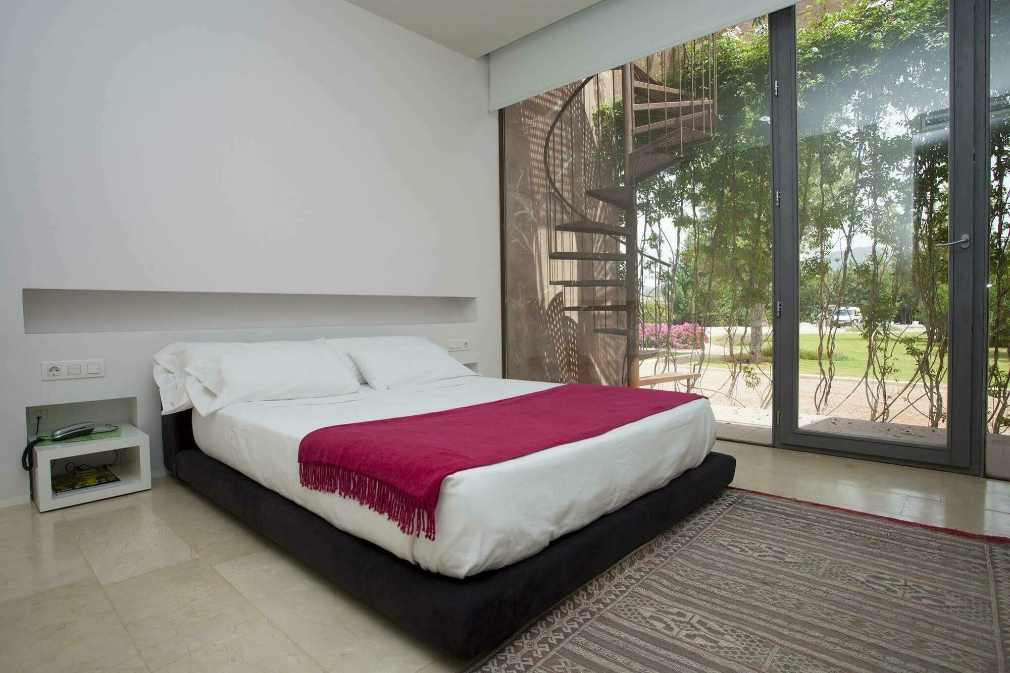 Hotel Spa La Romana, The Originals Relais Ngoại thất bức ảnh